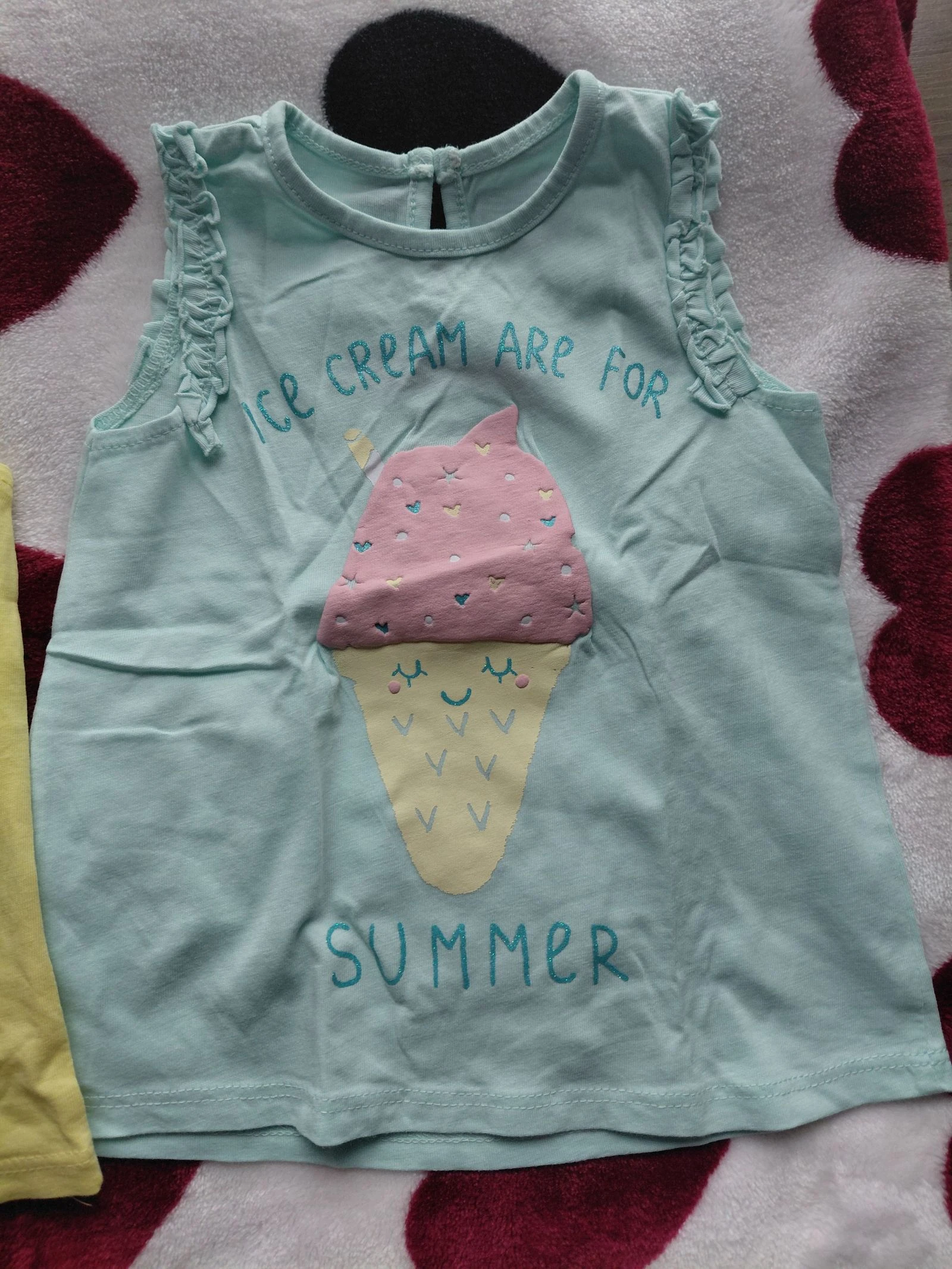 Lot of tank tops 9 months – photo 4
